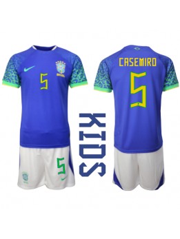 Billige Brasil Casemiro #5 Bortedraktsett Barn VM 2022 Kortermet (+ Korte bukser)